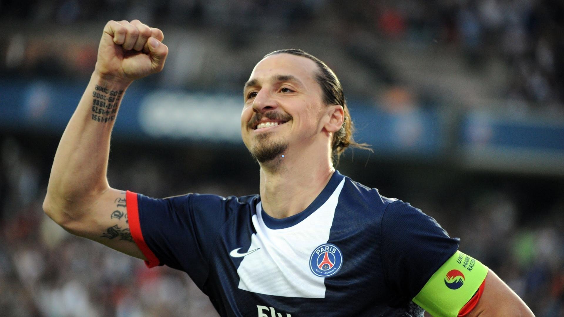 卡福寄语AC米兰,身披红黑必争冠,盛赞健康布雷默为意甲最佳中卫